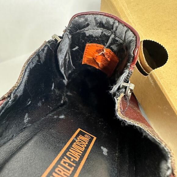 In Box Harley Davidson Size 7 Burgundy Leather Paulo Twin Zip Slide Flat Loafer - Picture 8 of 9